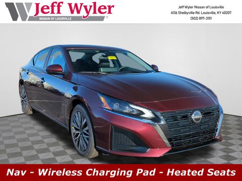 Certified 2025 Nissan Altima 2.5 SV w/ SV Premium Package image 1