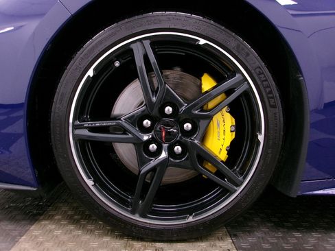 Used 2025 Chevrolet Corvette Stingray Preferred Cpe w/ Z51 Performance Package image 22