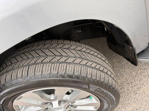 Used 2010 Toyota Sequoia Limited AWD/4WD image 41