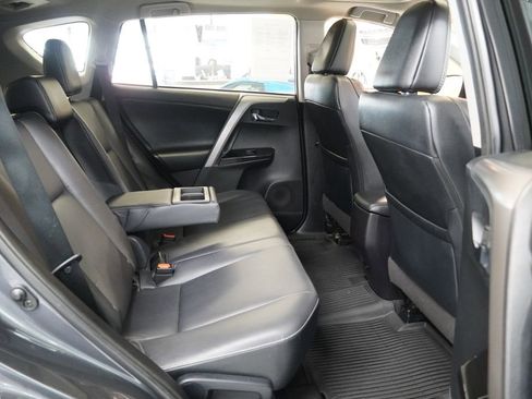 Used 2018 Toyota RAV4 Limited w/ All Weather Liner Package image 33