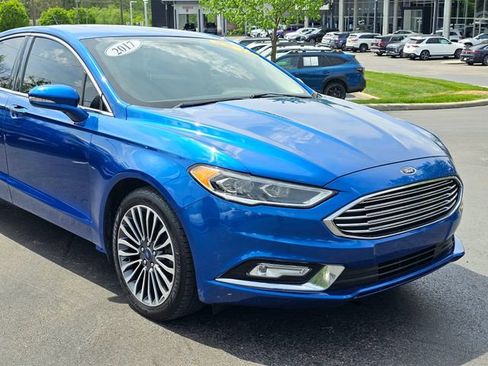 Used 2017 Ford Fusion Titanium image 2
