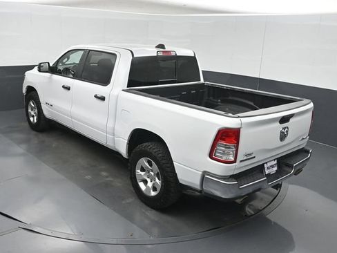 Used 2024 RAM 1500 Big Horn AWD/4WD image 39