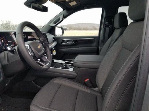 New 2026 Chevrolet Tahoe LS image 10