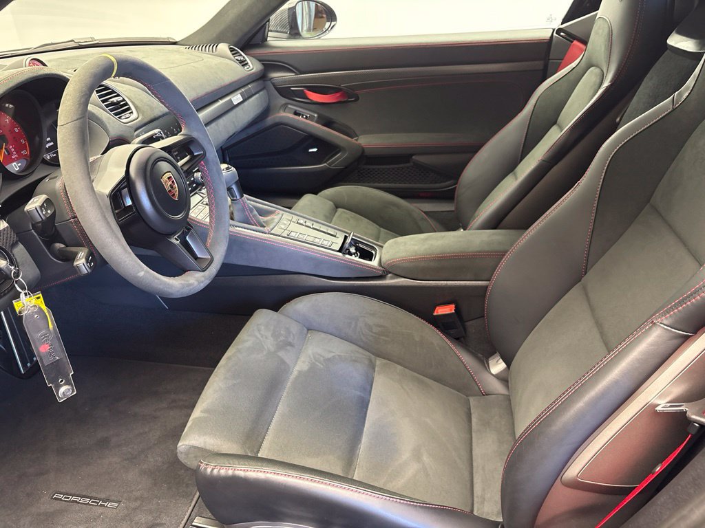 Certified 2025 Porsche 718 Boxster Spyder RS RWD image 5