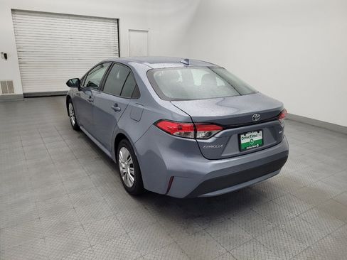 Used 2021 Toyota Corolla LE FWD image 5