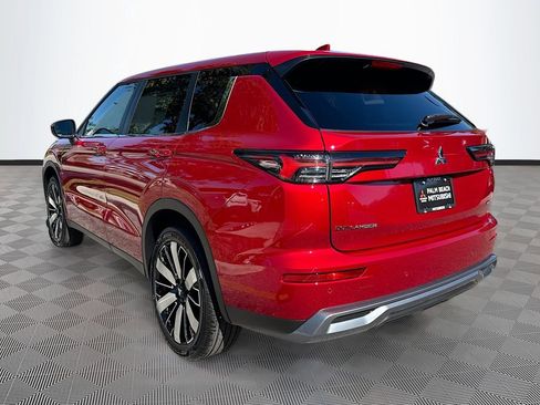New 2026 Mitsubishi Outlander SE image 7