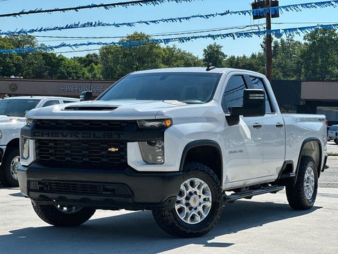 Used 2020 Chevrolet Silverado 2500 W/T w/ WT Convenience Package AWD/4WD image 3