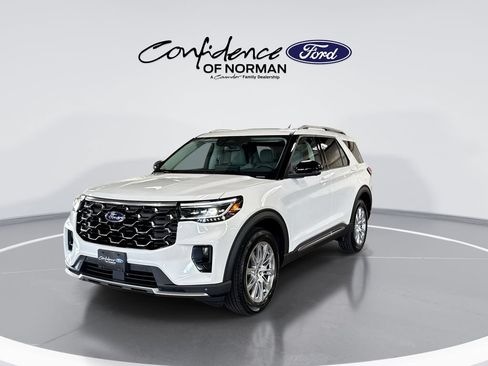 New 2026 Ford Explorer Platinum w/ LUX Leather Package AWD/4WD image 3