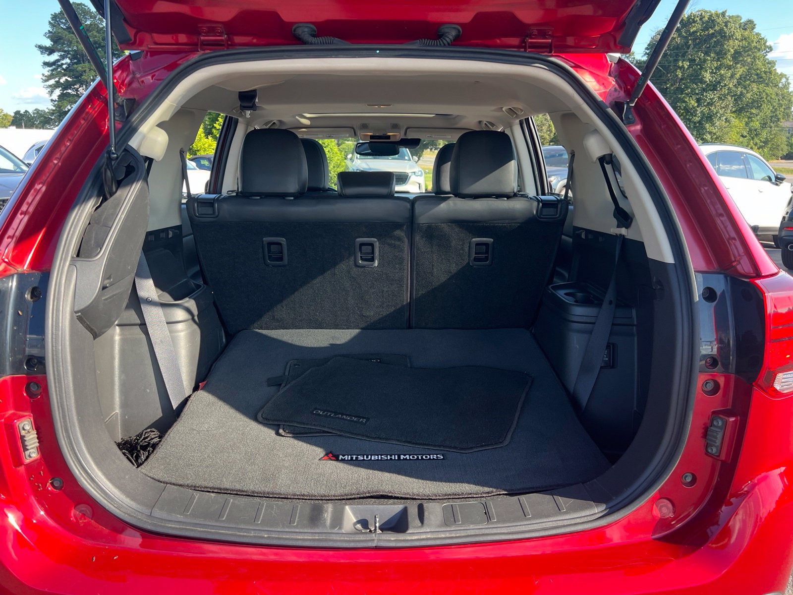 Used 2020 Mitsubishi Outlander GT AWD/4WD image 25