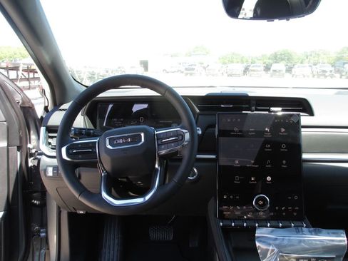 New 2026 GMC Terrain Elevation w/ Elevation Premium Package FWD image 14