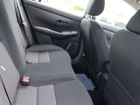 Used 2025 Nissan Sentra SV w/ Trunk Package FWD image 16