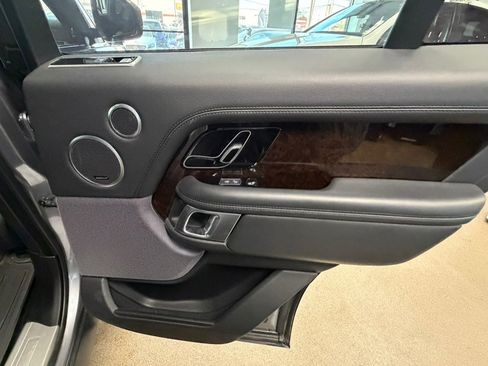 Used 2020 Land Rover Range Rover HSE image 52