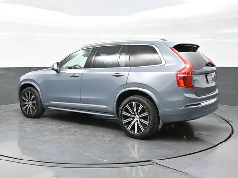 Used 2023 Volvo XC90 B5 Plus w/ Protection Package Premier AWD/4WD image 4