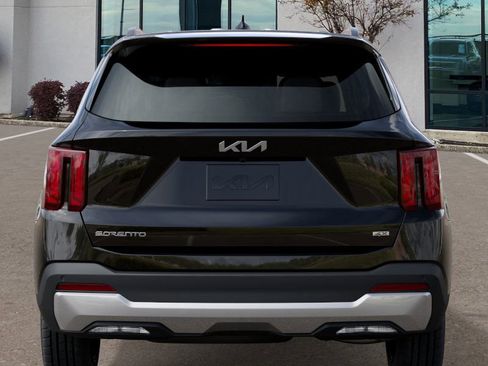 New 2026 Kia Sorento S image 13
