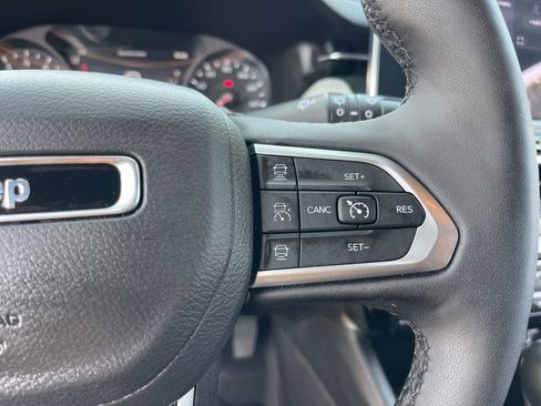 Certified 2025 Jeep Compass Limited AWD/4WD image 17