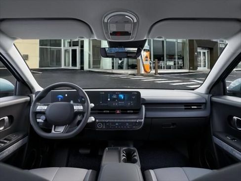 New 2026 Hyundai Ioniq 5 SE RWD image 11