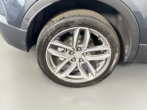 Used 2020 Cadillac XT4 Sport w/ Enhanced Visibility Package image 33