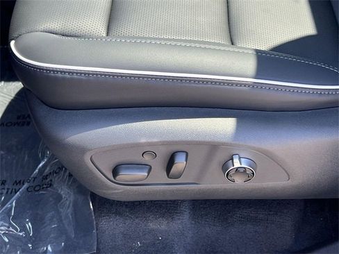 New 2026 Buick Enclave Avenir w/ Super Cruise Package image 23