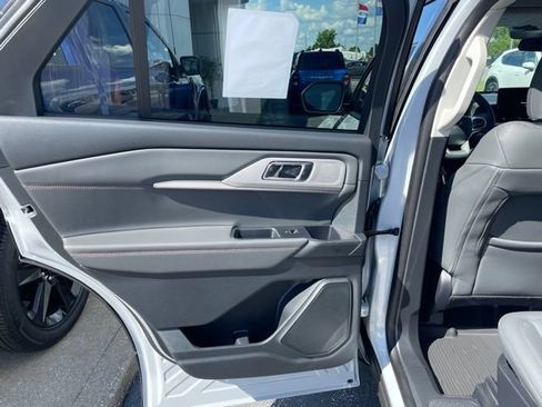 New 2026 Ford Explorer Active w/ Active Comfort Package AWD/4WD image 51