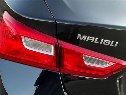 Used 2024 Chevrolet Malibu LT image 21