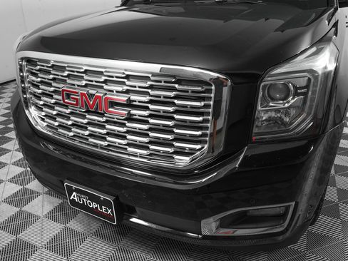 Used 2019 GMC Yukon XL Denali w/ Denali Ultimate Package RWD image 32