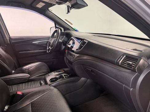 Used 2019 Honda Passport EX-L image 11