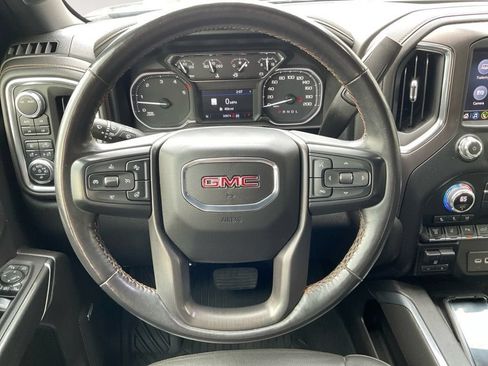 Used 2022 GMC Sierra 2500 AT4 w/ AT4 Preferred Package AWD/4WD image 12
