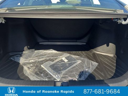Used 2025 Honda Accord LX image 19