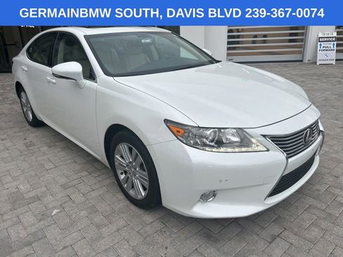 Used 2013 Lexus ES 350 w/ Luxury Pkg FWD image 7