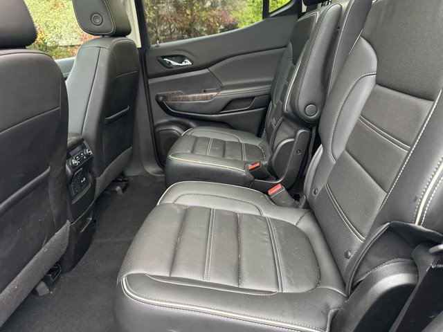 Used 2022 GMC Acadia Denali w/ GMC Pro Grade Package AWD/4WD image 6