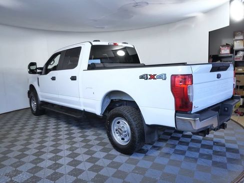 Used 2022 Ford F250 XL w/ Power Equipment Group AWD/4WD image 4