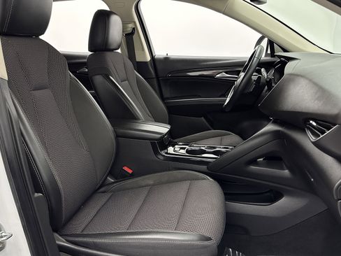 Used 2023 Buick Envision Preferred image 36