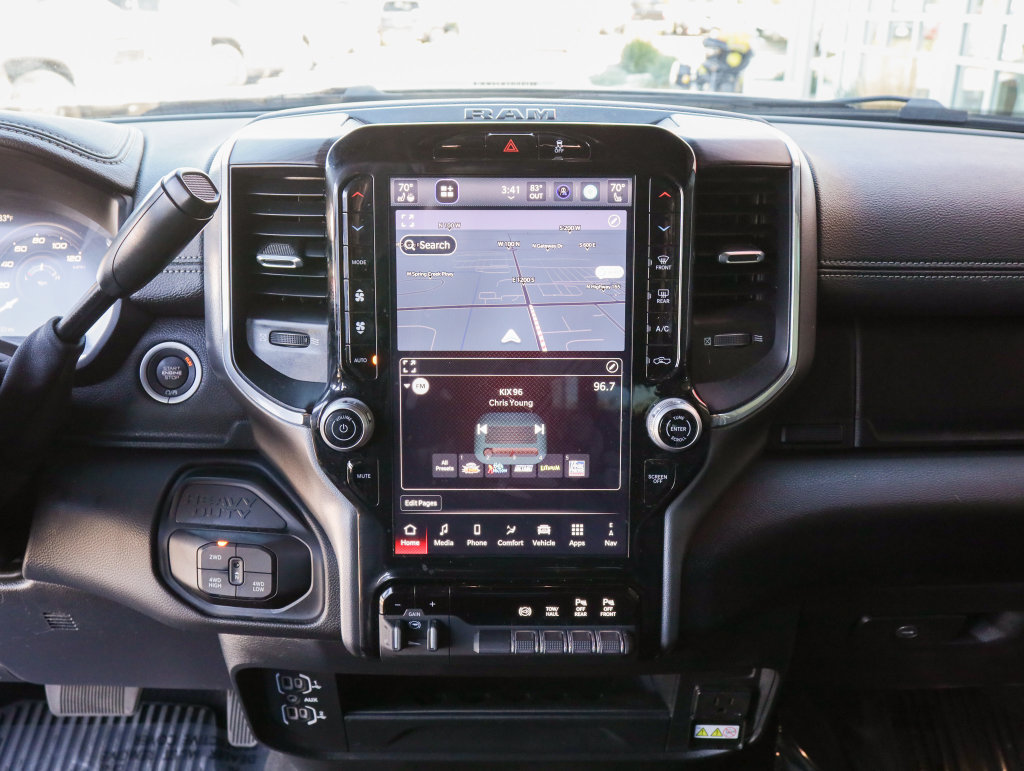 Used 2026 RAM 2500 Laramie AWD/4WD image 18
