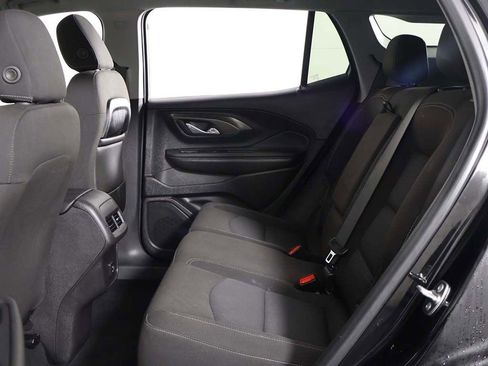 Used 2024 GMC Terrain SLE w/ Driver Convenience Package FWD image 28