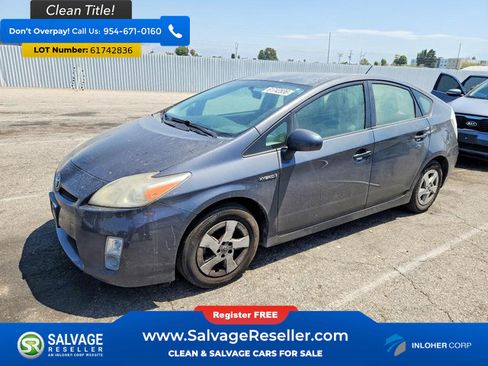 Used 2011 Toyota Prius Two FWD image 1
