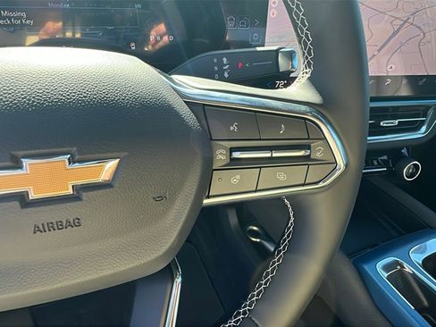 New 2026 Chevrolet Equinox EV LT image 21