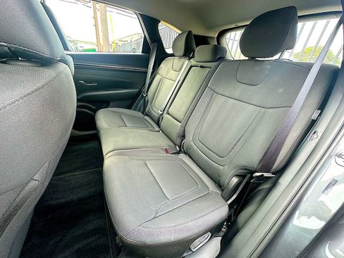 Used 2024 Hyundai Tucson SE image 13