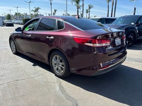 Used 2017 Kia Optima LX FWD image 6