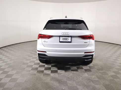 New 2025 Audi Q3 2.0T Premium image 6
