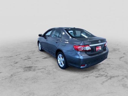 Used 2013 Toyota Corolla LE w/ Premium Pkg image 8