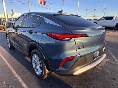 New 2026 Buick Envista Preferred w/ Advanced Safety Package image 8