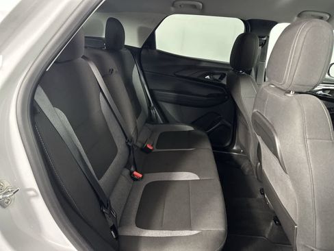 Used 2024 Chevrolet TrailBlazer LT w/ Convenience Package image 6