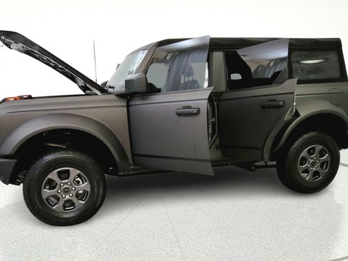 Used 2021 Ford Bronco 4-Door AWD/4WD image 11