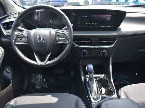 Used 2024 Buick Encore GX Preferred FWD image 18