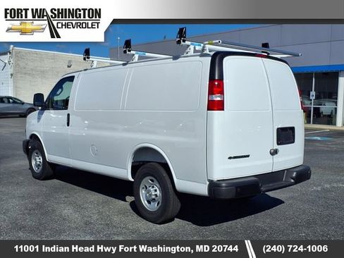 New 2025 Chevrolet Express 3500 w/ Driver Convenience Package RWD image 5