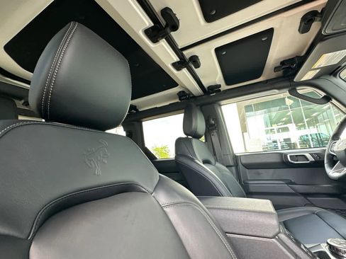 New 2026 Ford Bronco Badlands image 18