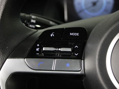 Certified 2024 Hyundai Tucson SE image 22