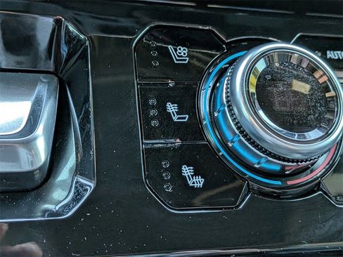 New 2026 GMC Sierra 3500 AT4 w/ AT4 Premium Plus Package image 25