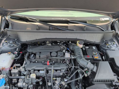 New 2026 Hyundai Kona Limited FWD image 16