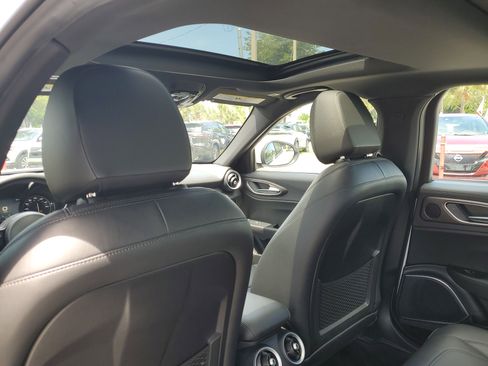 Used 2022 Alfa Romeo Giulia Ti image 14